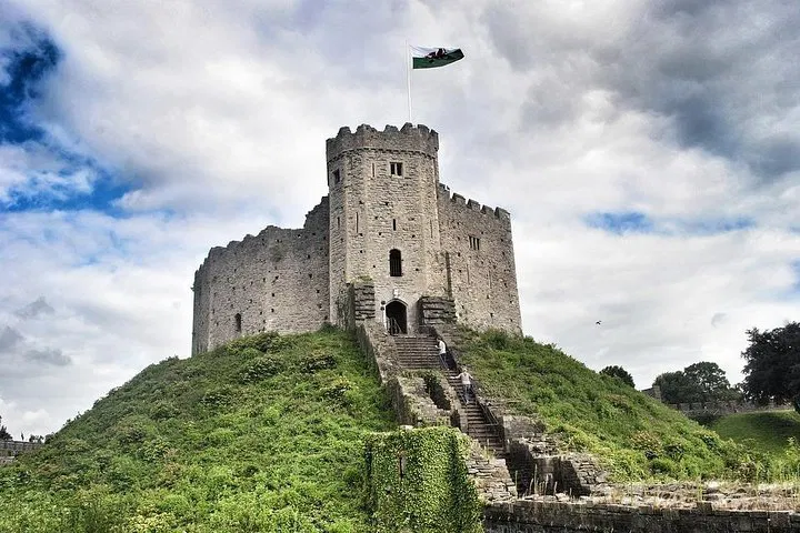Uncover Cardiff's Charm: A Personalized Local Adventure