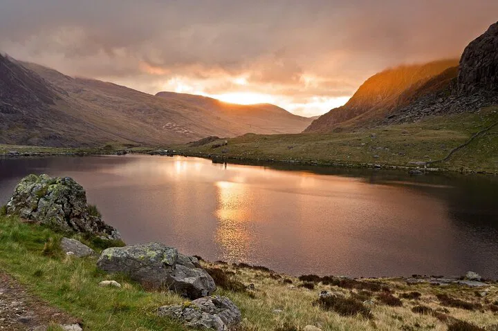 North Wales Rail Tour: Snowdonia & Castle Day Trip