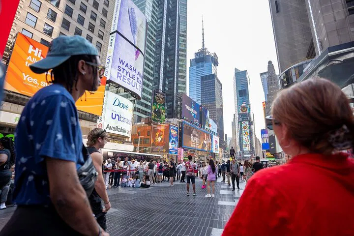 Broadway at Night: Unveiling NYC's Theatrical Magic