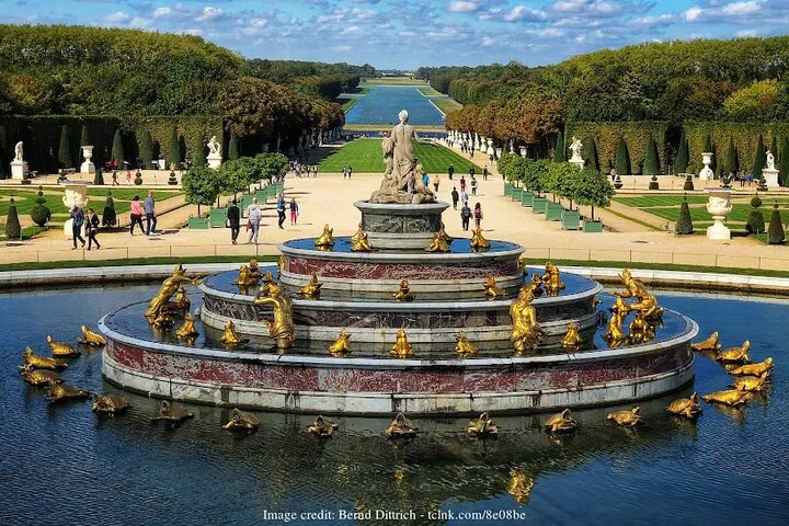 Versailles Like Royalty: Private Palace & Gardens Day Trip from Paris