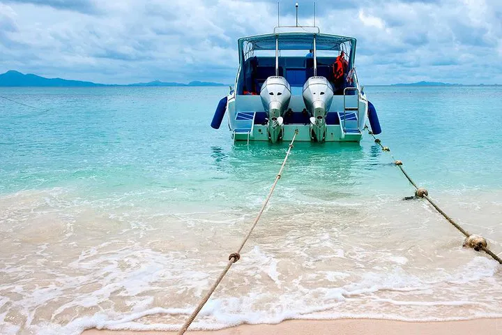 Phi Phi & Khai Islands: A Speedboat Adventure to Paradise!
