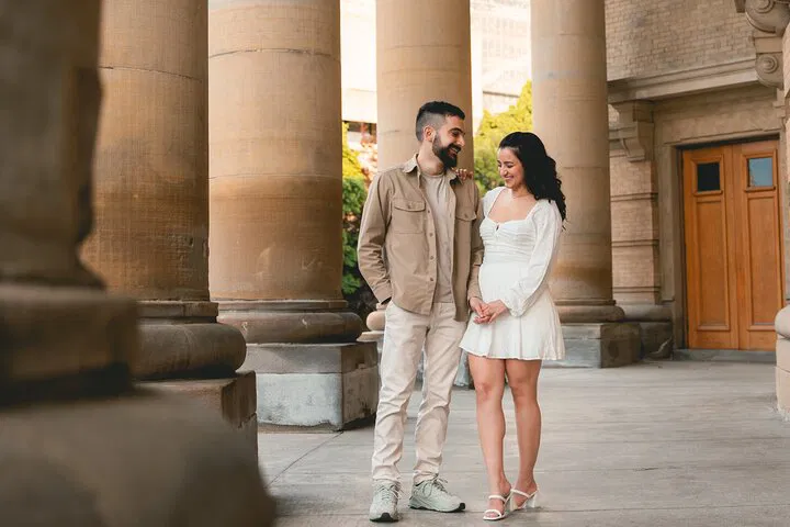 Toronto Photoshoot: Capture Your Memories with a Personal Touch