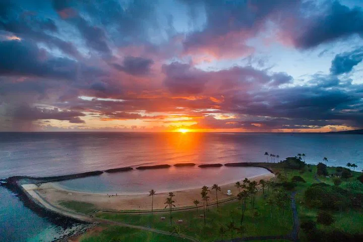 Waikiki Sunset Helicopter Tour: Witness Oahu's Golden Hour from Above!
