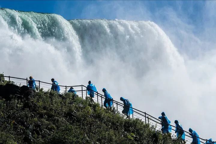 Niagara Falls 2-Day Tour from D.C.