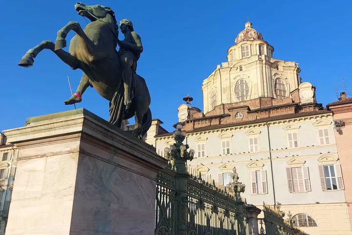 Turin Highlights: Guided Walking Tour of the City Center