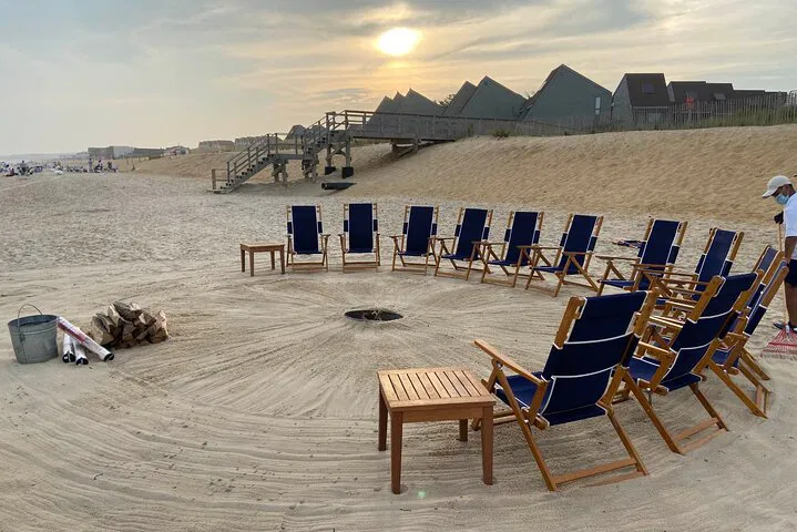 Montauk Beach Bonfire Bliss: A Starlit Seaside Celebration