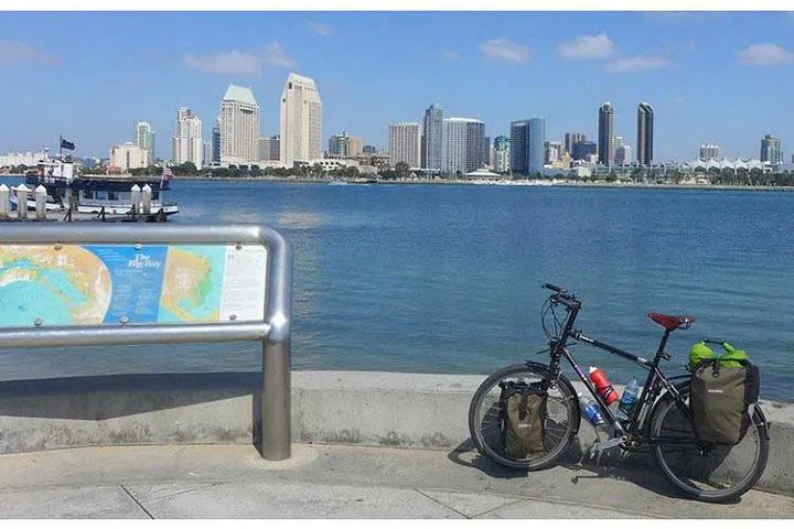 Glide Through Coronado: A Scenic Bike Tour Adventure