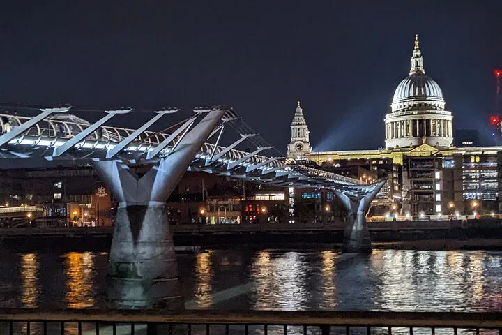 London by Night: A Luxurious Private Car Tour Experience