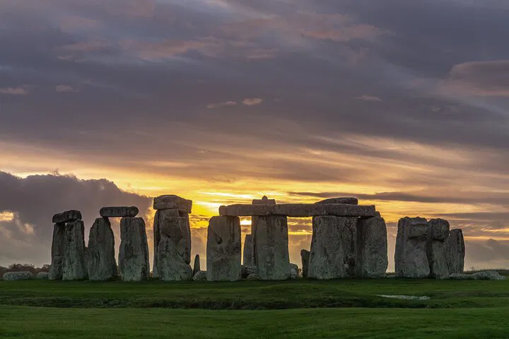 Unveil Ancient Mysteries: Private Stonehenge Excursion from Southampton