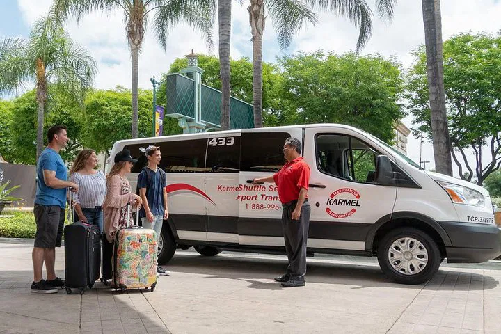 Stress-Free LAX Arrival: Shared Transfer to Anaheim Hotels