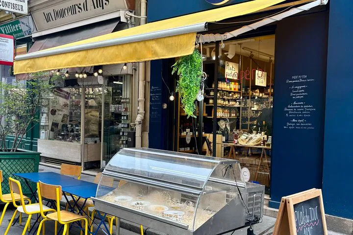 Paris Montmartre Food Tour: Taste of Paris