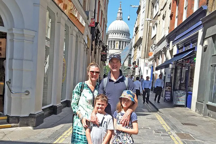 London Family Tour: See Highlights with a Top Guide!