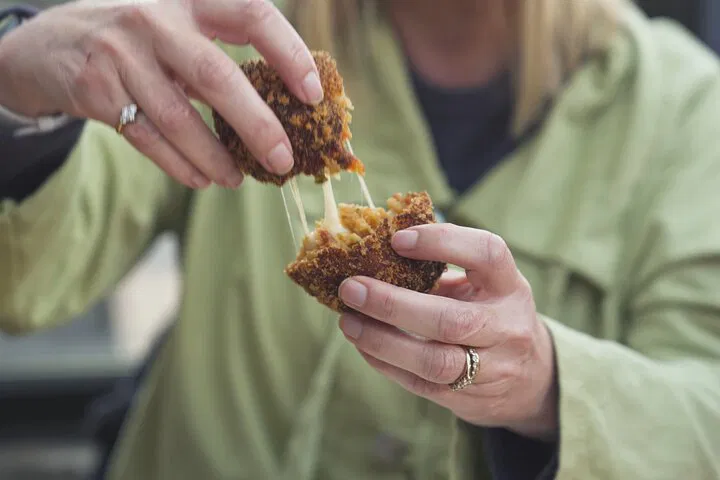 Harrogate Food Tour: Hidden Culinary Gems & Tastings