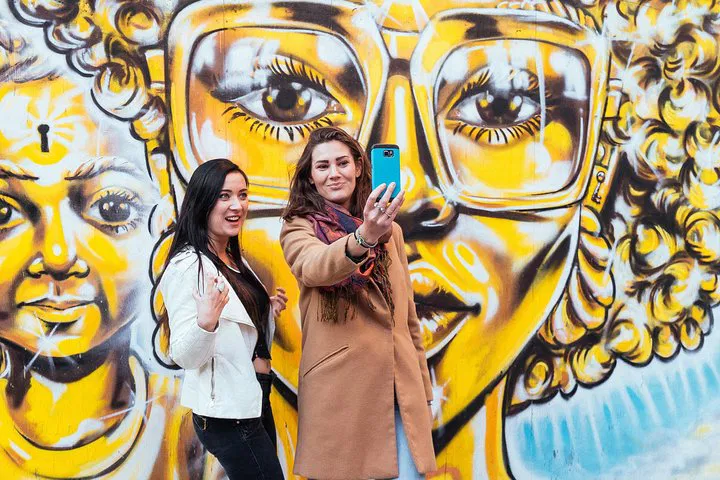 Discover London's Hidden Gems: An Exclusive Shoreditch Adventure