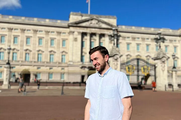 London Sightseeing: Slow English Tour for Non-Natives
