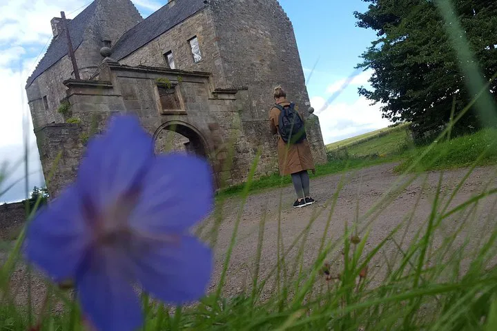 Outlander Tour: Castles, History & Filming Locations