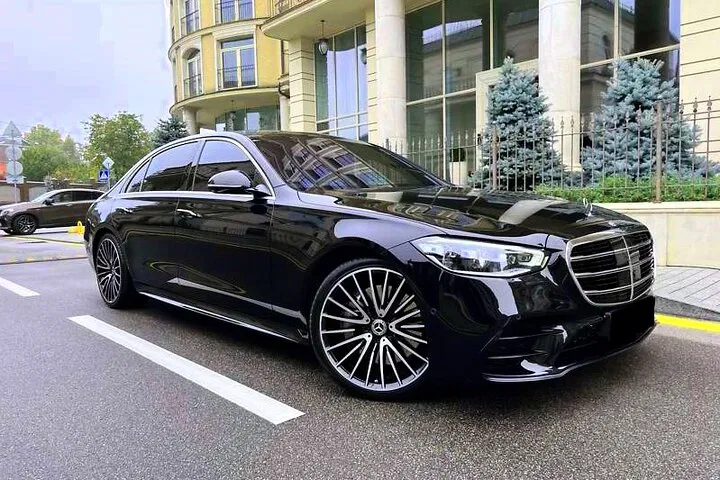 Luxury Newark Airport Transfer: Arrive in Style and Safety