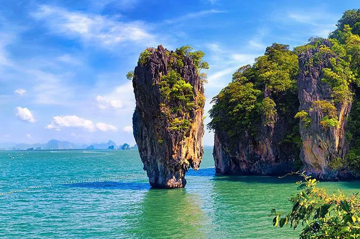 Phang Nga Bay Sea Canoeing: A Speedboat Adventure