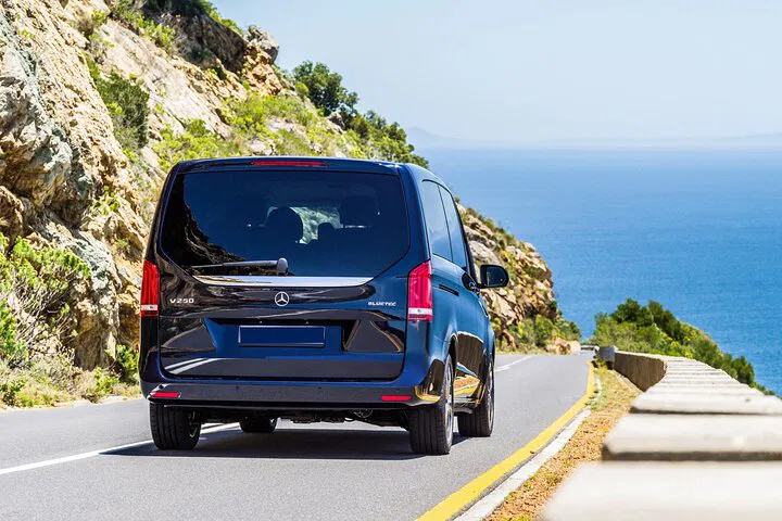 Luxury Private Marseille Tour: Unveiling Coastal Gems in Style