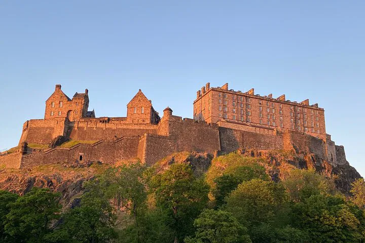 Uncover Edinburgh's Secrets: Guided Old Town Walking Tour