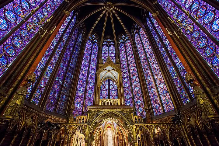 Unveiling Paris's Royal Secrets: Sainte Chapelle & Conciergerie Private Tour