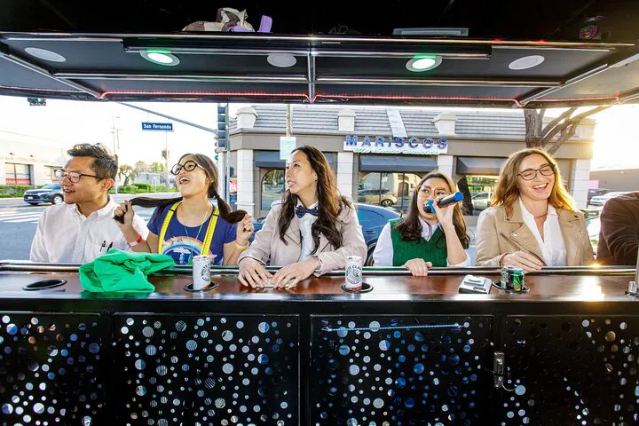 Glendale Party Bike Pub Crawl: Pedal Through Fun!