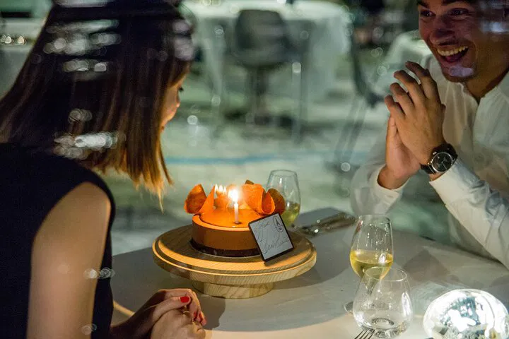 Parisian Elegance: Ducasse sur Seine Dinner Cruise