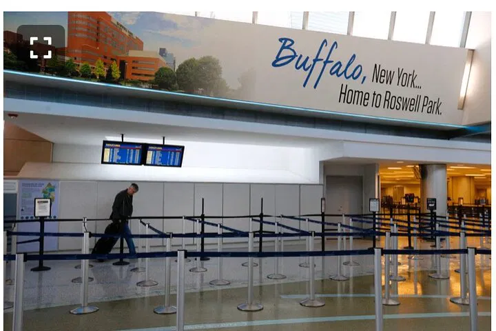 Buffalo to Toronto Private Limo Transfer