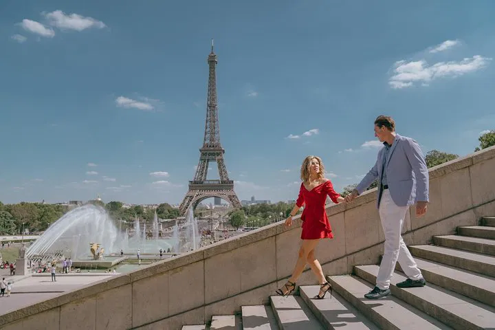 Paris Vacation Photoshoot: Capture Your Memories!