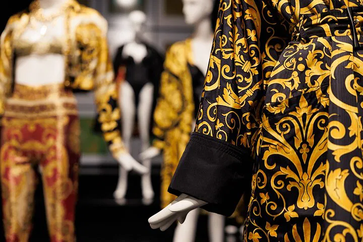 Versace Retrospective: London's Must-See Fashion Event