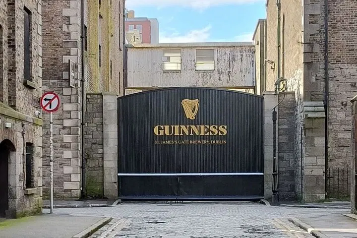 Dublin's Hidden Gems: Self-Guided Brewery & Back Alley Tour