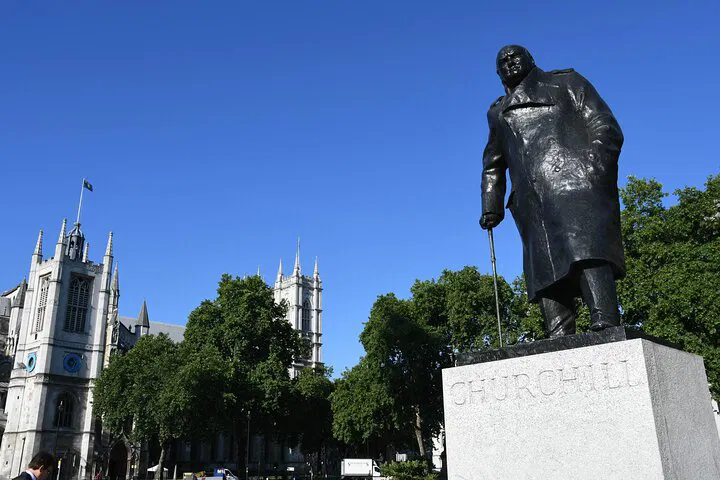 London Taxi Tour & Churchill War Rooms: See Top Sights!
