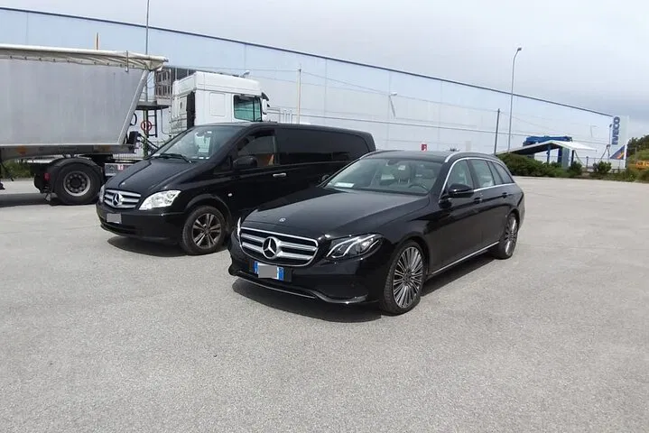 Effortless Genoa Arrival: Private Airport Transfers for Seamless Travel