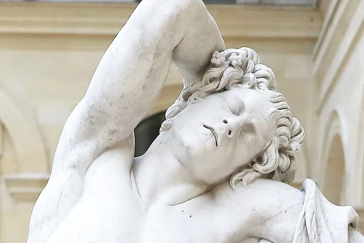 Unlock Louvre's Masterpieces: A Skip-the-Line Private Art Adventure