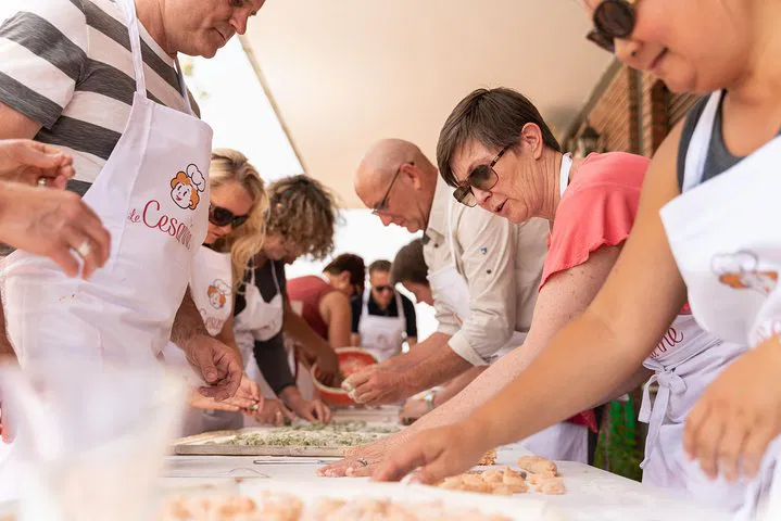 Pasta & Tiramisu Class: Authentic Italian Cooking in Camogli