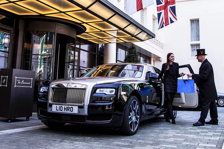 Rolls Royce London Adventure: Experience Luxury & Iconic Sights