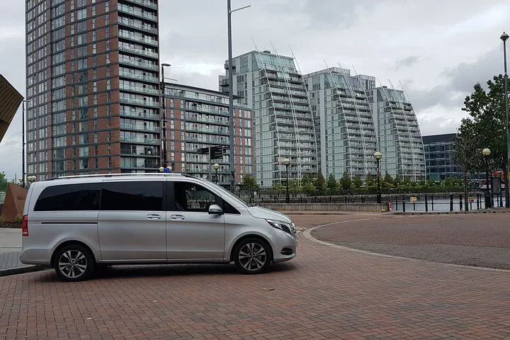 Stress-Free City Transfer: Manchester to London in Style