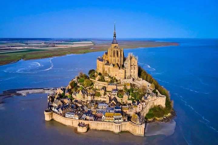 Unveil Mont Saint-Michel: A Fairytale Private Day Trip from Paris