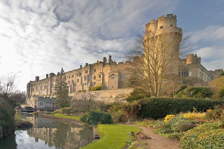 Warwick Castle & Cadbury World Day Trip from London
