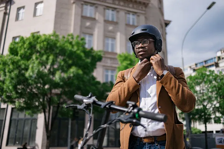 Uncover Genoa's Secrets: An E-Bike Adventure Through Hidden Gems