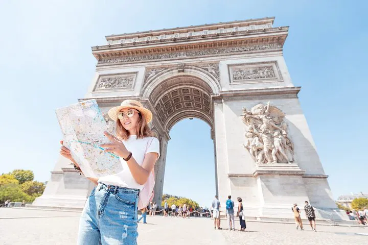 Uncover Paris's Medieval Soul: A Walking Tour of Gothic Wonders & Ancient Relics