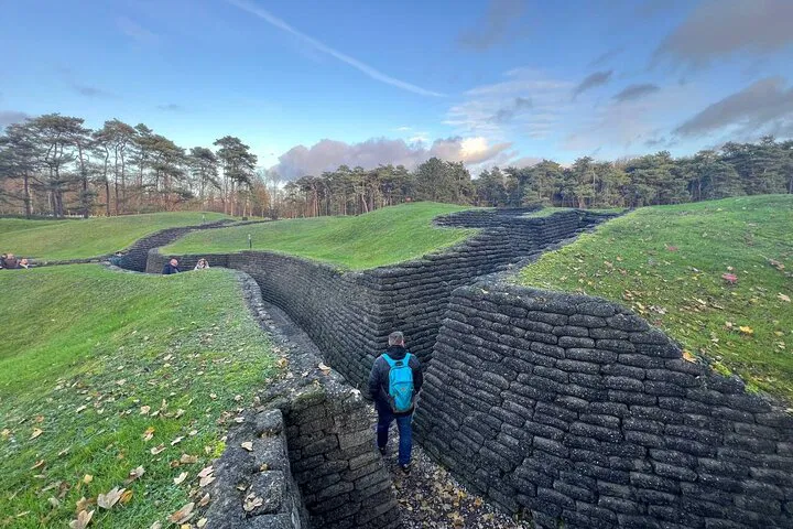 Somme Battlefield: A Poignant Private Remembrance from Paris