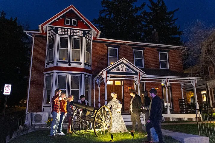 Gettysburg Ghost Tour: Civil War Echoes