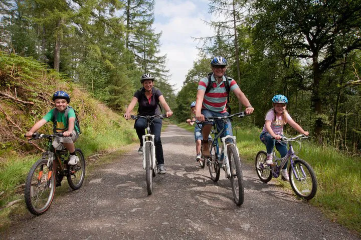 Sheffield eBike Adventure: Explore Peaks & Trails!