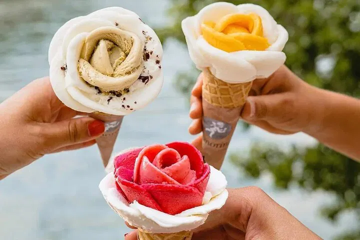 London Family Food Tour: Films, Fruit & Ice Cream!