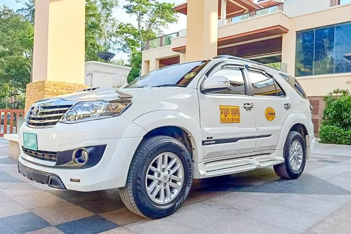 Stress-Free Phuket Arrival: Private Taxi to Khao Lak