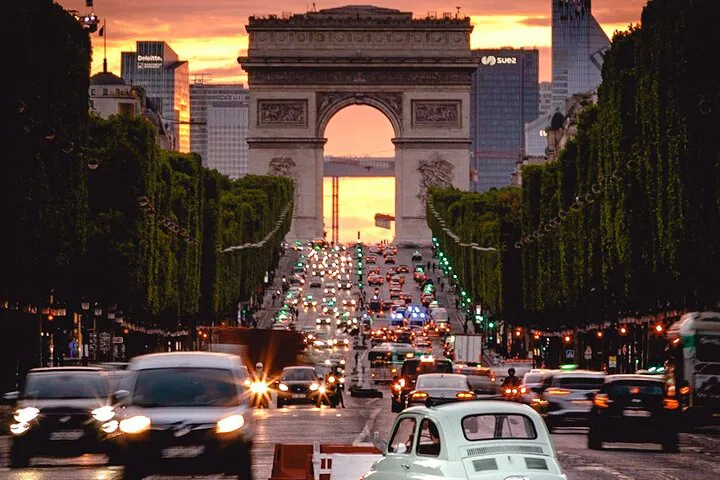 Paris Layover Tour: See Eiffel Tower & More!