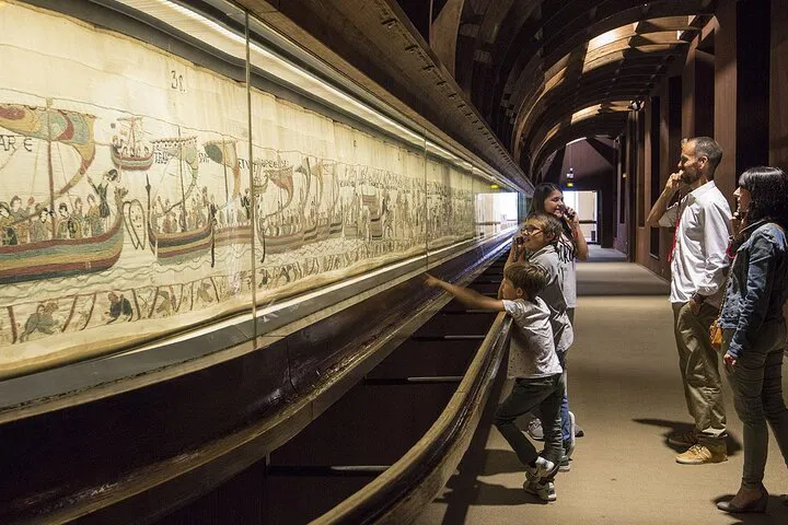 Normandy & History: Bayeux Tapestry and Mont Saint-Michel Day Trip!