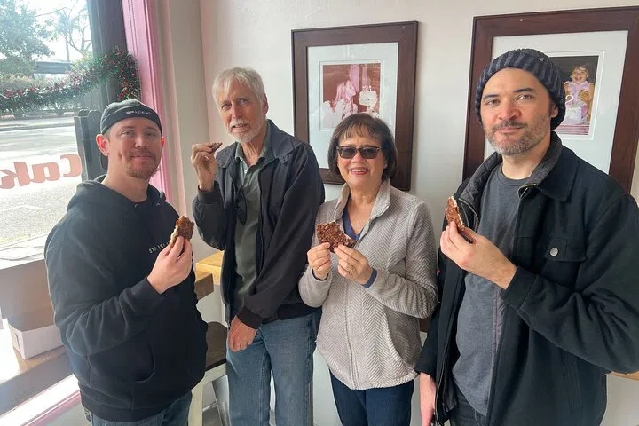 Savoring LA: A Gourmet Food & History Walking Tour of Fairfax