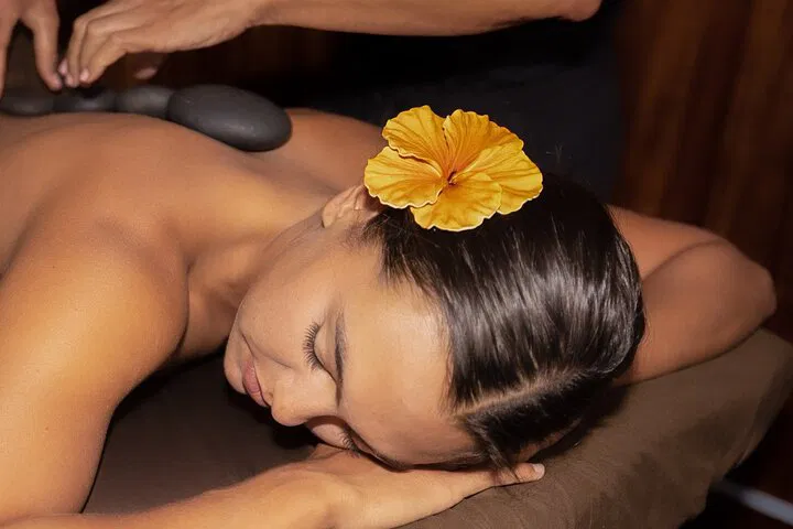 Gentle Detox: Lymphatic Drainage Massage in Honolulu